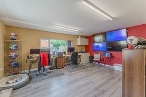 Office- click for photo gallery